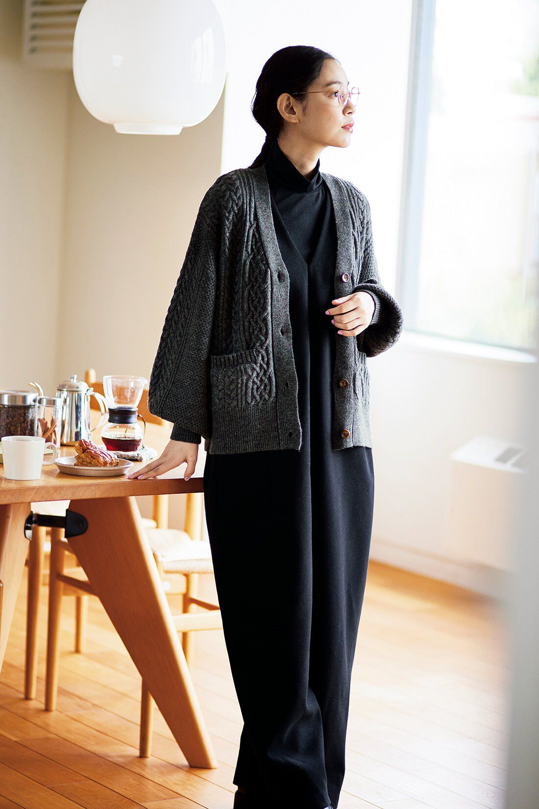 and myera|ａｎｄ　ｍｙｅｒａさらりとしたカットソータートルのコーディネート