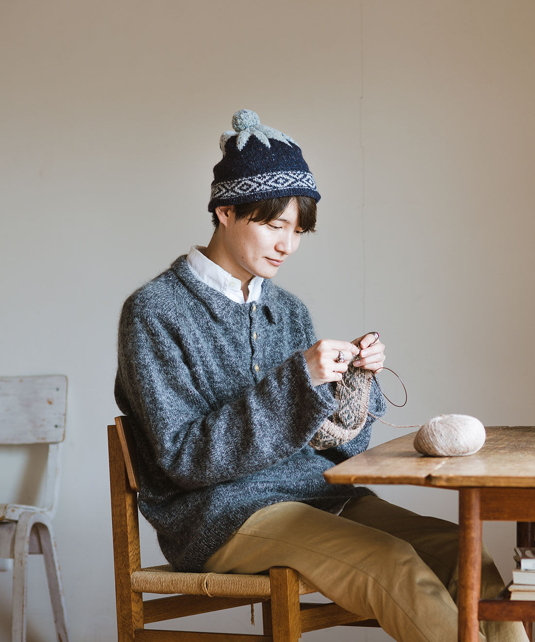 Couturier special|ROWAN&times;Nagi's Knits　棒針編み込み折り返しニット帽　Camel＆Green|※着用イメージです。お届けするカラーとは異なります。