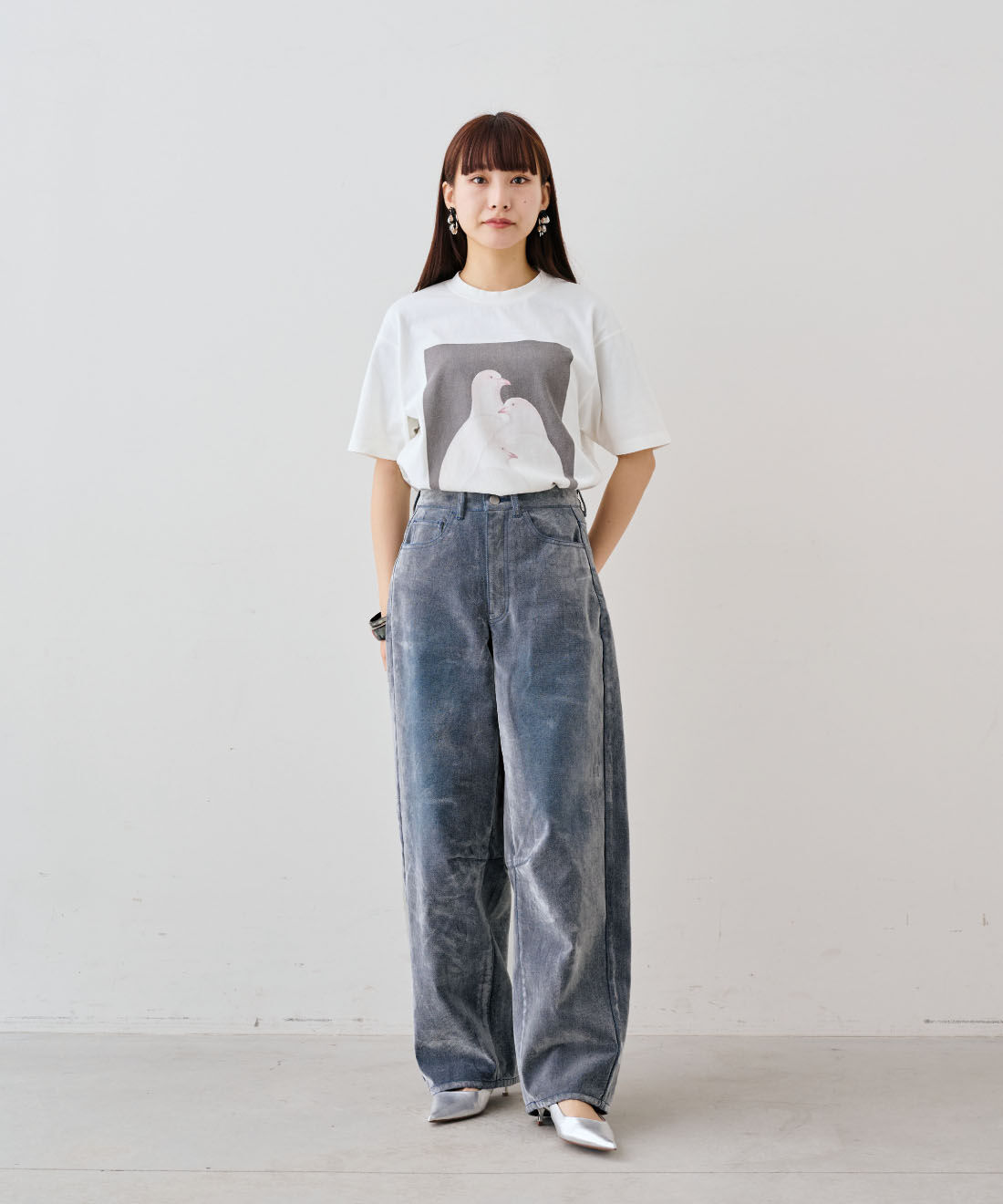 MEDE19F|フロッキー プリント デニムパンツ〈ライトグレー〉のコーディネート