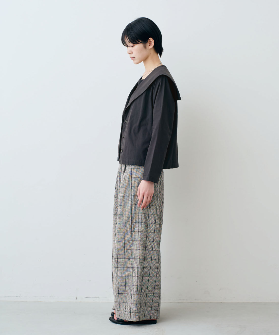 THREE FIFTY STANDARD|綿100％ モノトーンチェック ワイドパンツのコーディネート