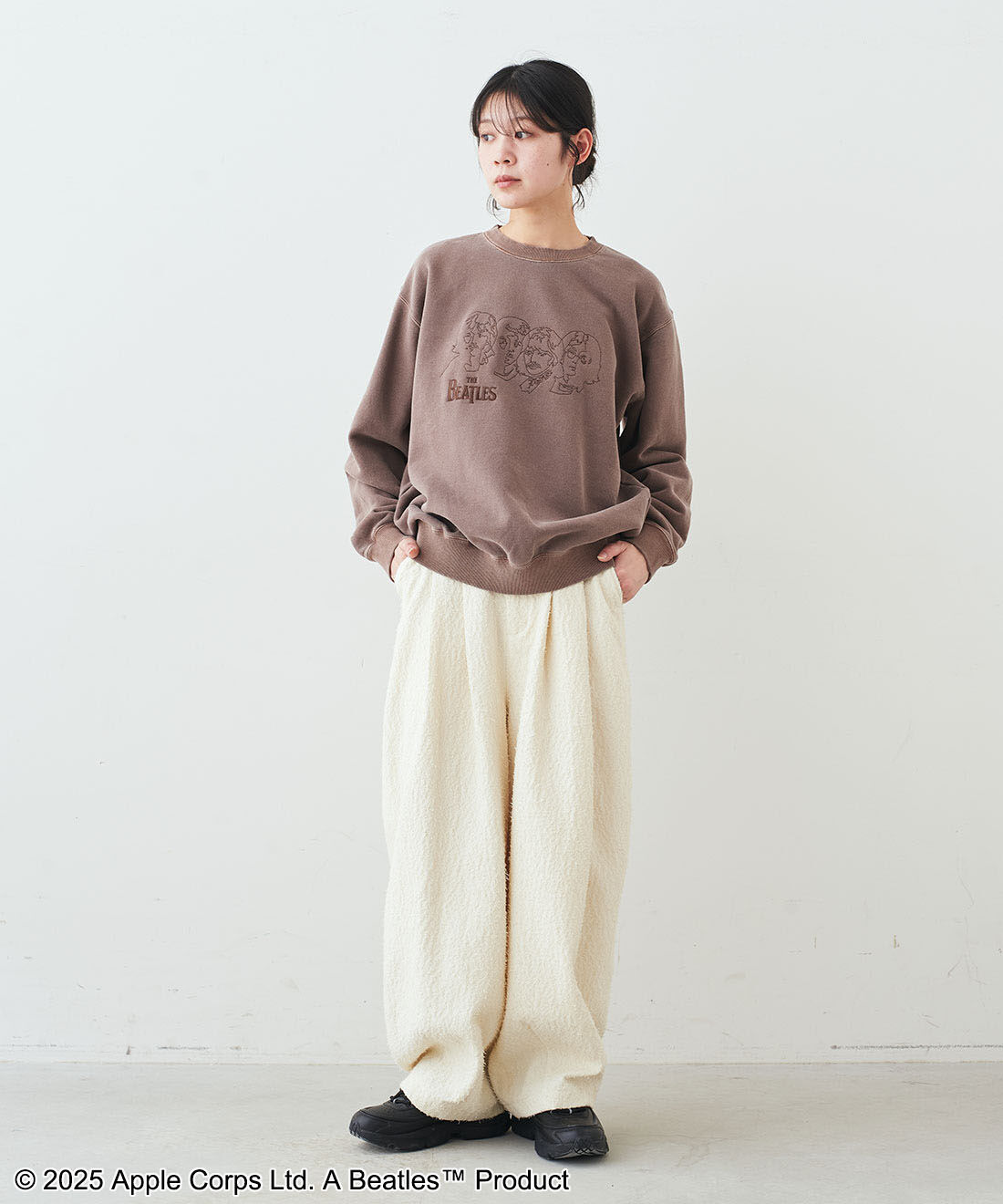 フェリシモファッションニュース|GOOD ROCK SPEED　THE BEATLES SWEATSHIRTS：スウェット【WEB LIMITED ITEMS】|モデル身長：163cm
