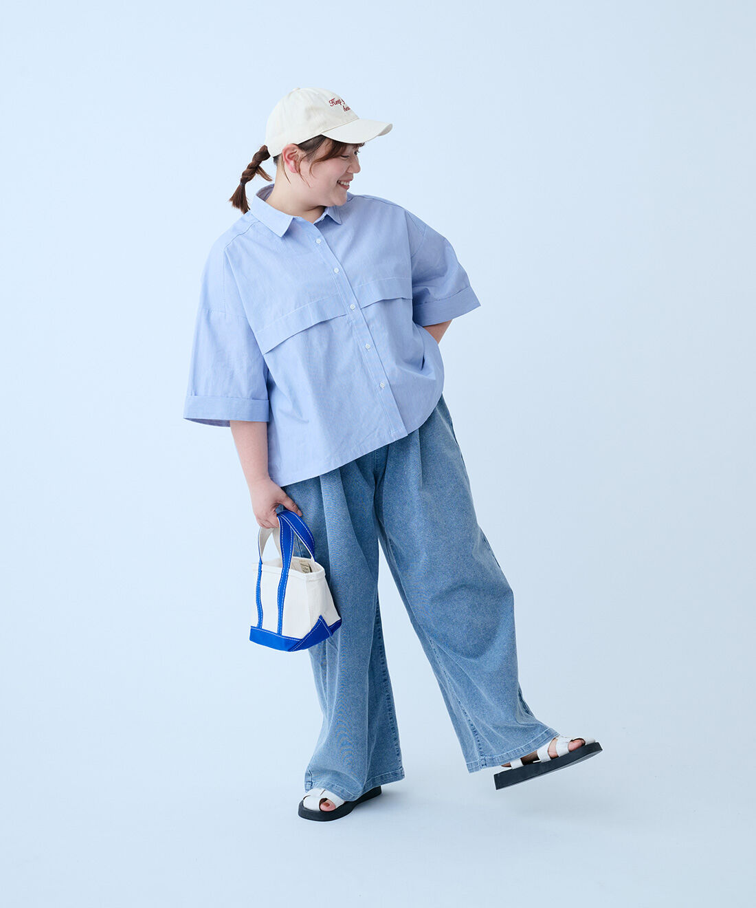 THREE FIFTY STANDARD|ケミカルウオッシュ加工のデニムパンツ　のコーディネート