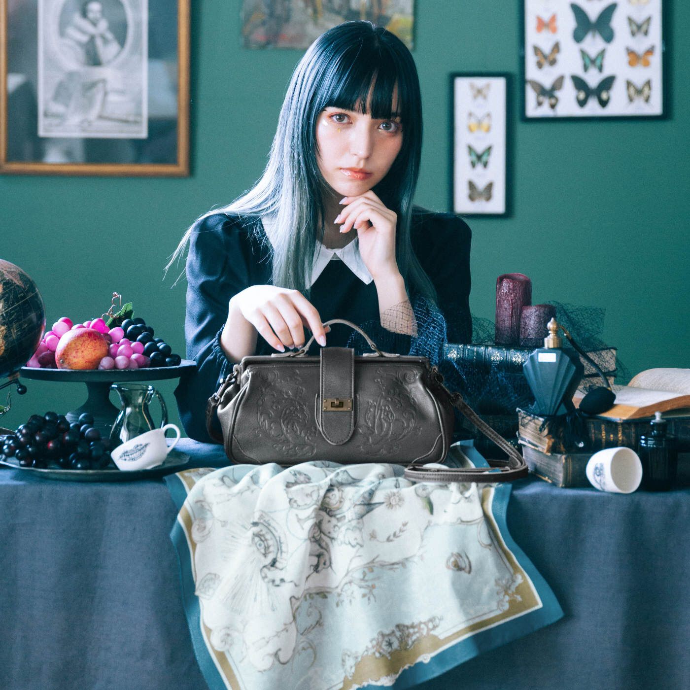 フェリシモギフトショップ|魔法部&times;まくらくらま　秘密の魔法工房　スカーフ