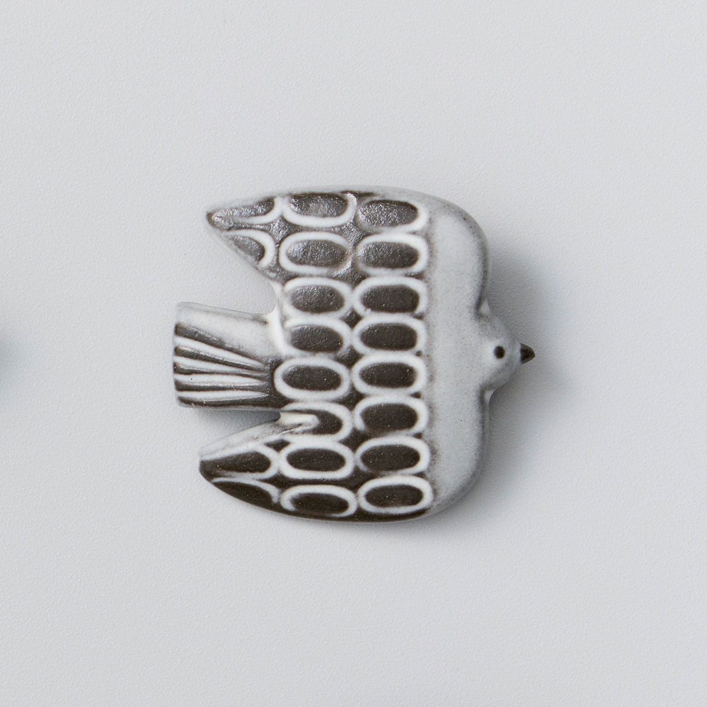 SeeMONO|BIRDS&rsquo; WORDS BIRD TILE BROOCH〈A〉
