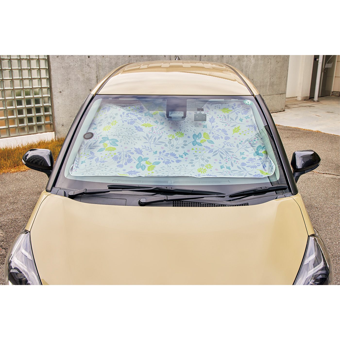 フェリシモの雑貨 Kraso|車用傘型サンシェードフラワー小型自動車