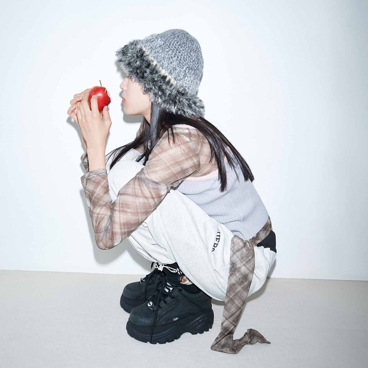 クチュリエ|MISU A BARBE&times;クチュリエヘッドピース かぎ針編みのFurry hat〈︎グレー〉